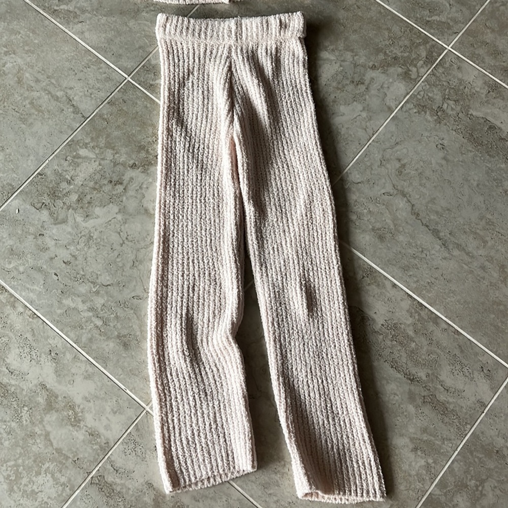 Soft set - Picture 3 of 3